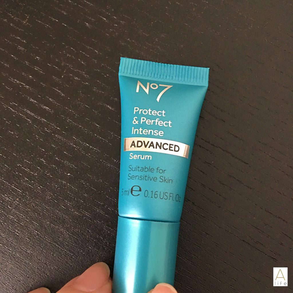 Boots N0 7 Protect and Perfect Intense Advanced Serum 