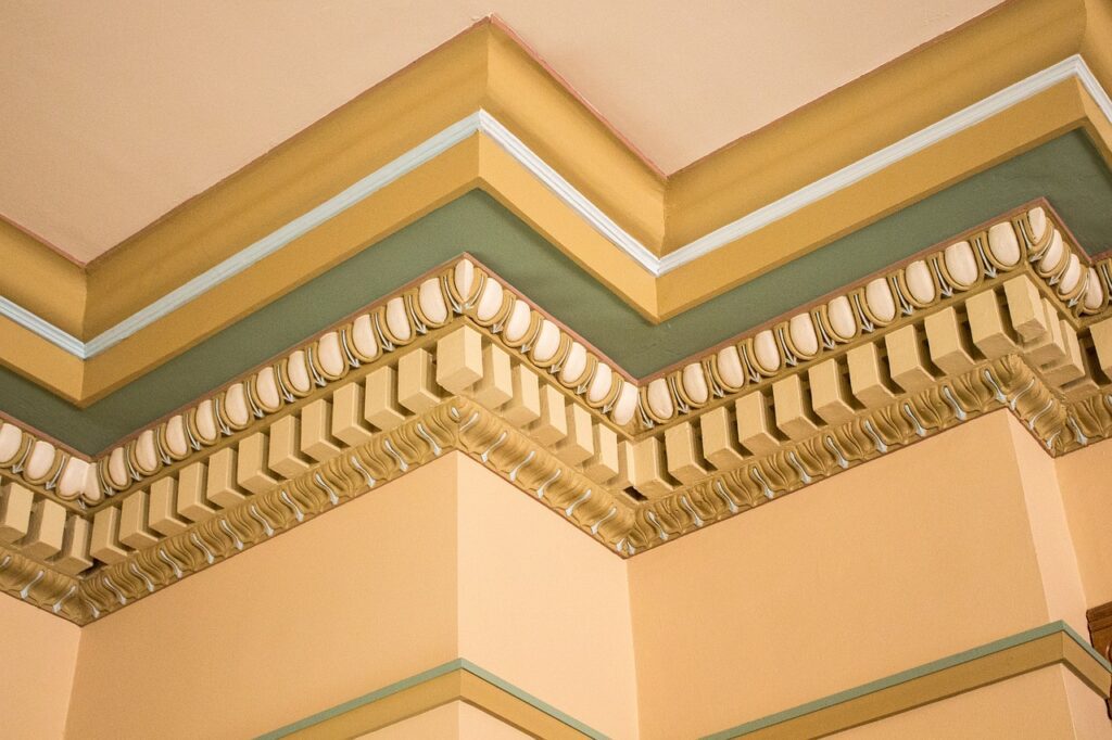 Exquisite crown molding.