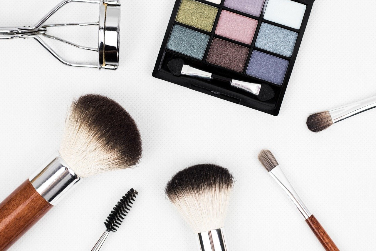 makeup brushes beauty industry