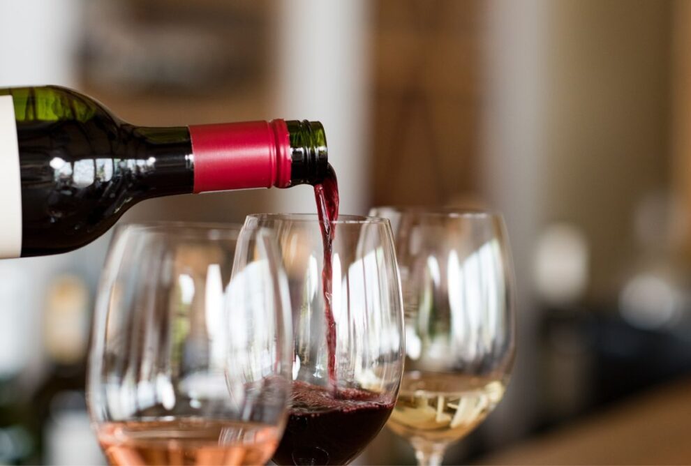 Simple Tips for Attending Your First Wine Tasting