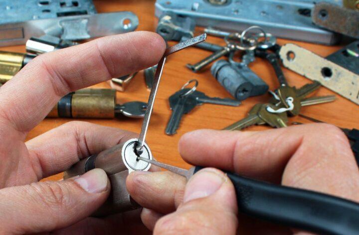 4 Tips for Becoming Better at Lockpicking