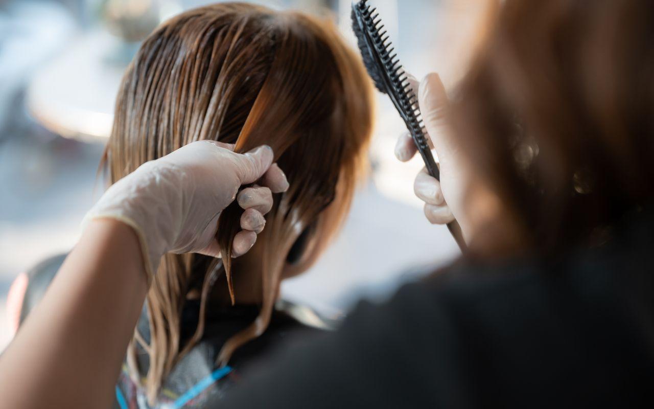 Keratin Treatments: Should You Offer Them To Salon Clients – Alejandra 