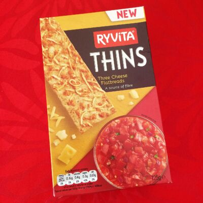 Ryvita Thins in Three cheese flatbread. For cheese lovers this will be great on their own or with a nice salsa on the side. Ryvita Thins