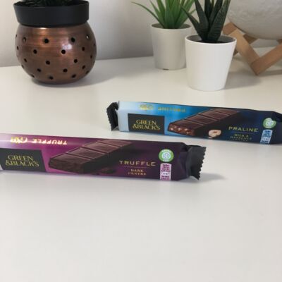 These are sooooo good! Excellent taste in these chocolate bars. They lasted a couple of minutes!